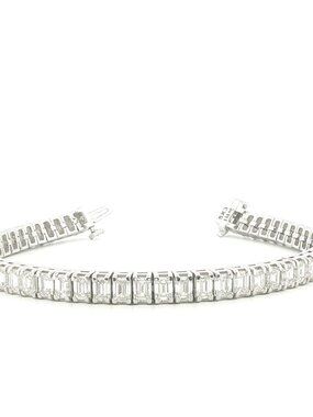 17Ct Emerald Cut Lab Grown Diamond Tennis Bracelet in 14K Gold